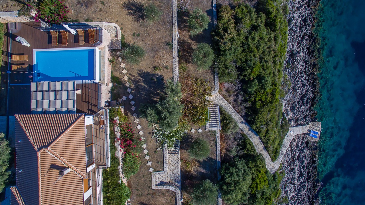 Photo of Outdoor in Evgiros