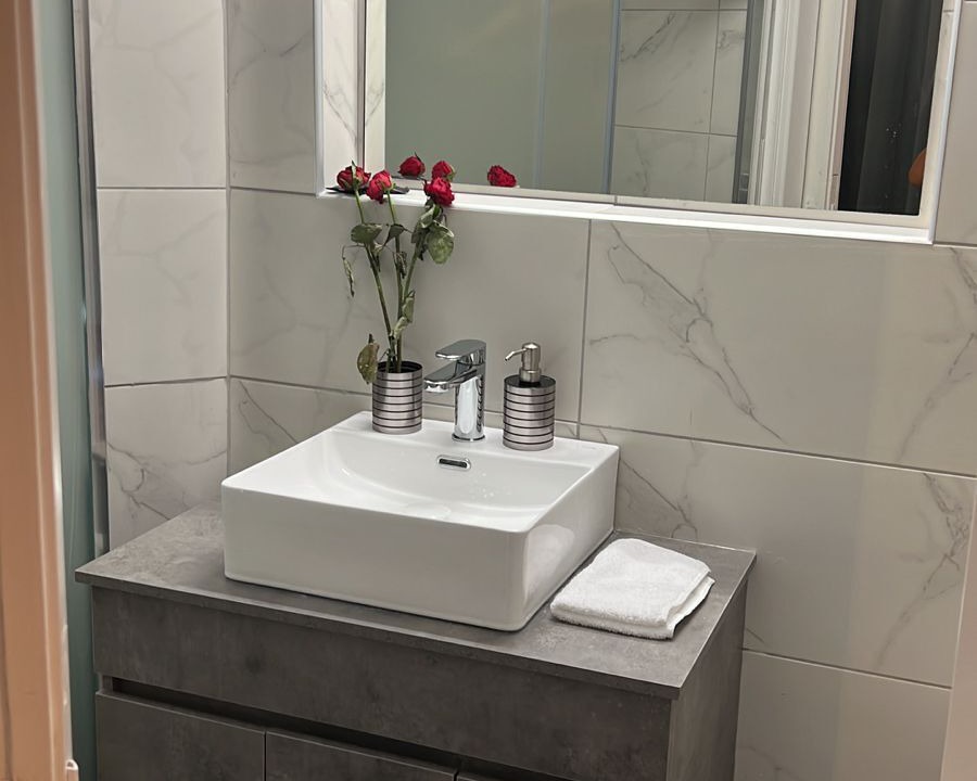 Photo of Bathroom in Plaka