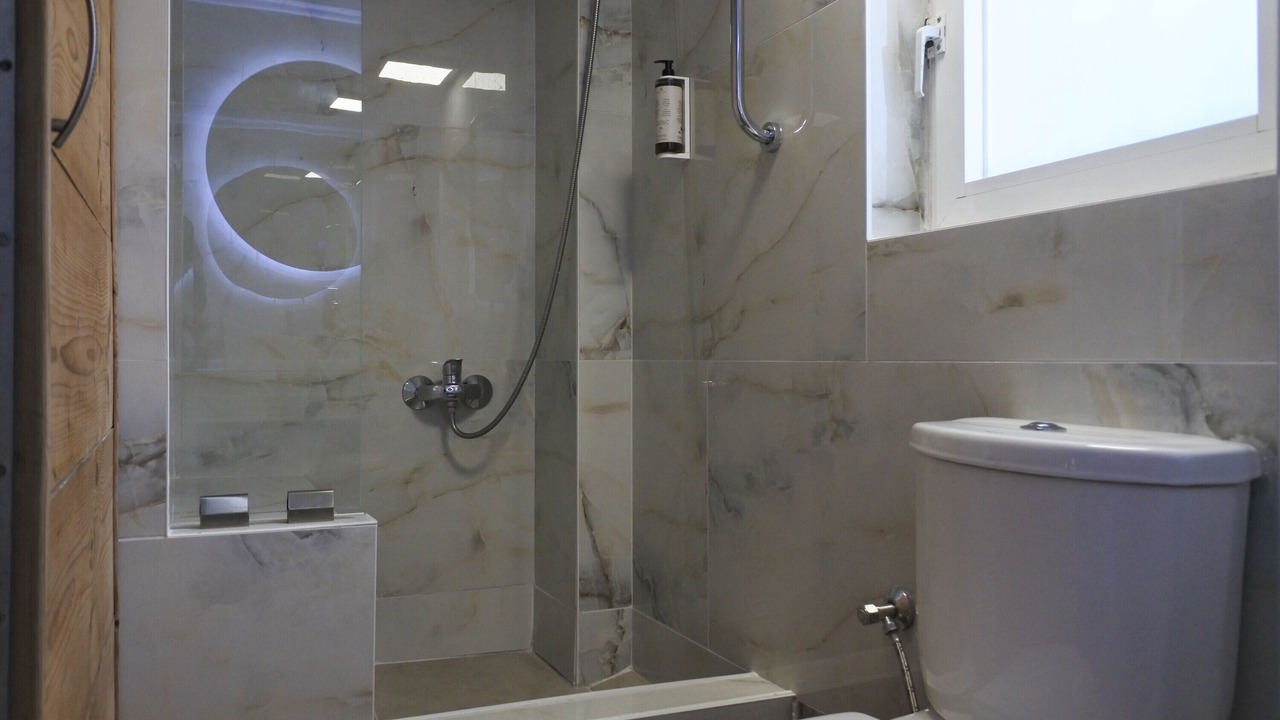 Photo of Bathroom in Agios Gordios