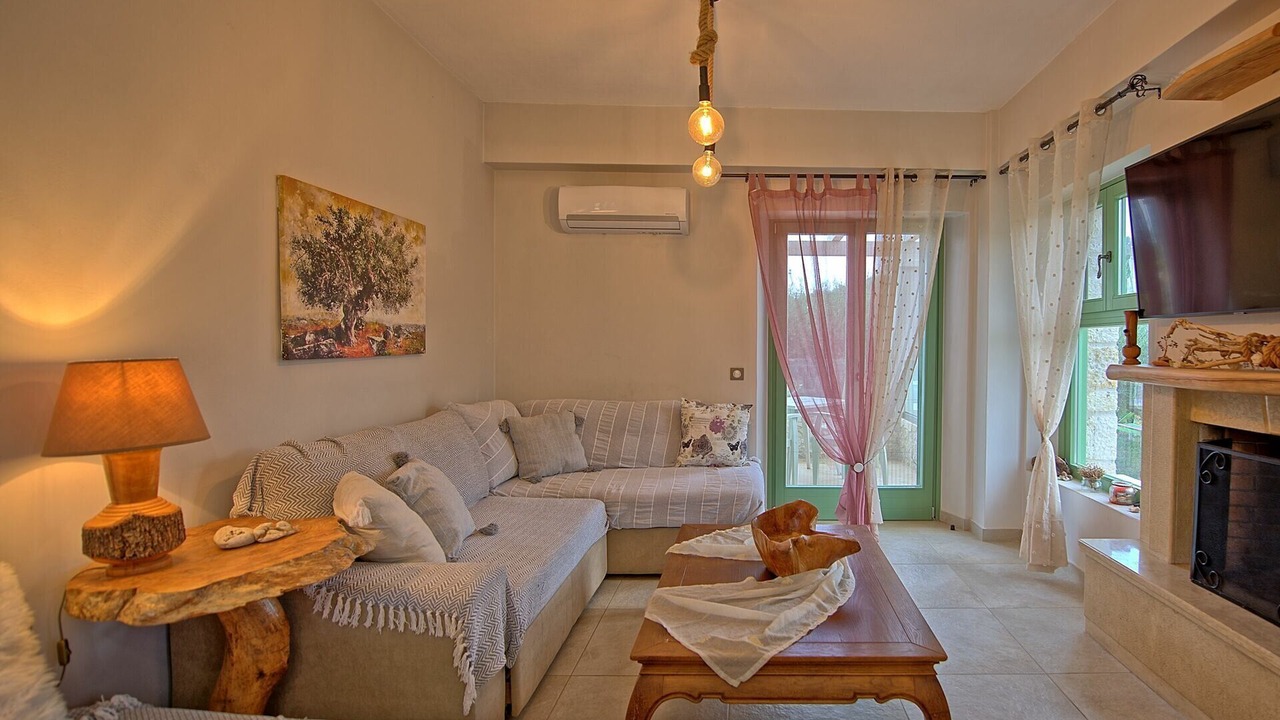 Photo of Livingroom in Almiros Beach