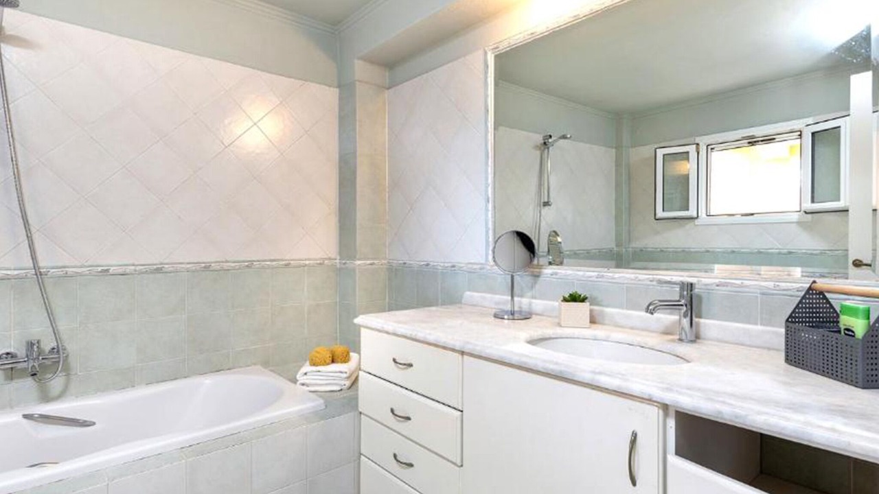 Photo of Bathroom in Dassia