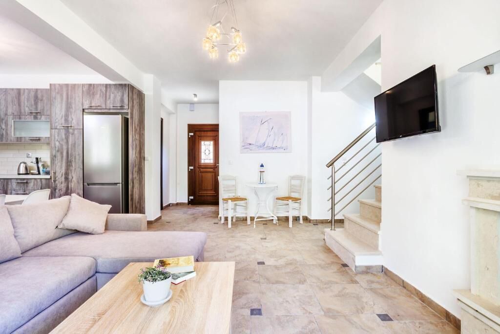 Photo of Livingroom in Kassandra