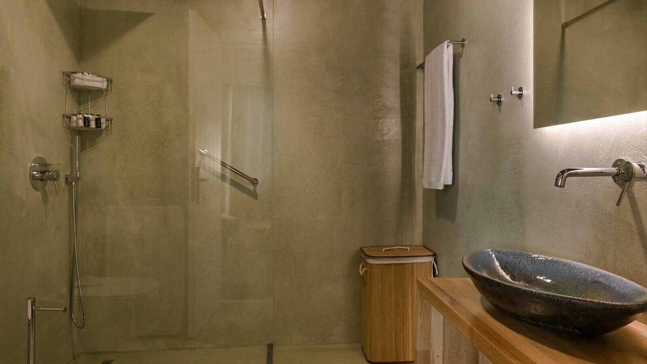 Photo of Bathroom in Chalikeri