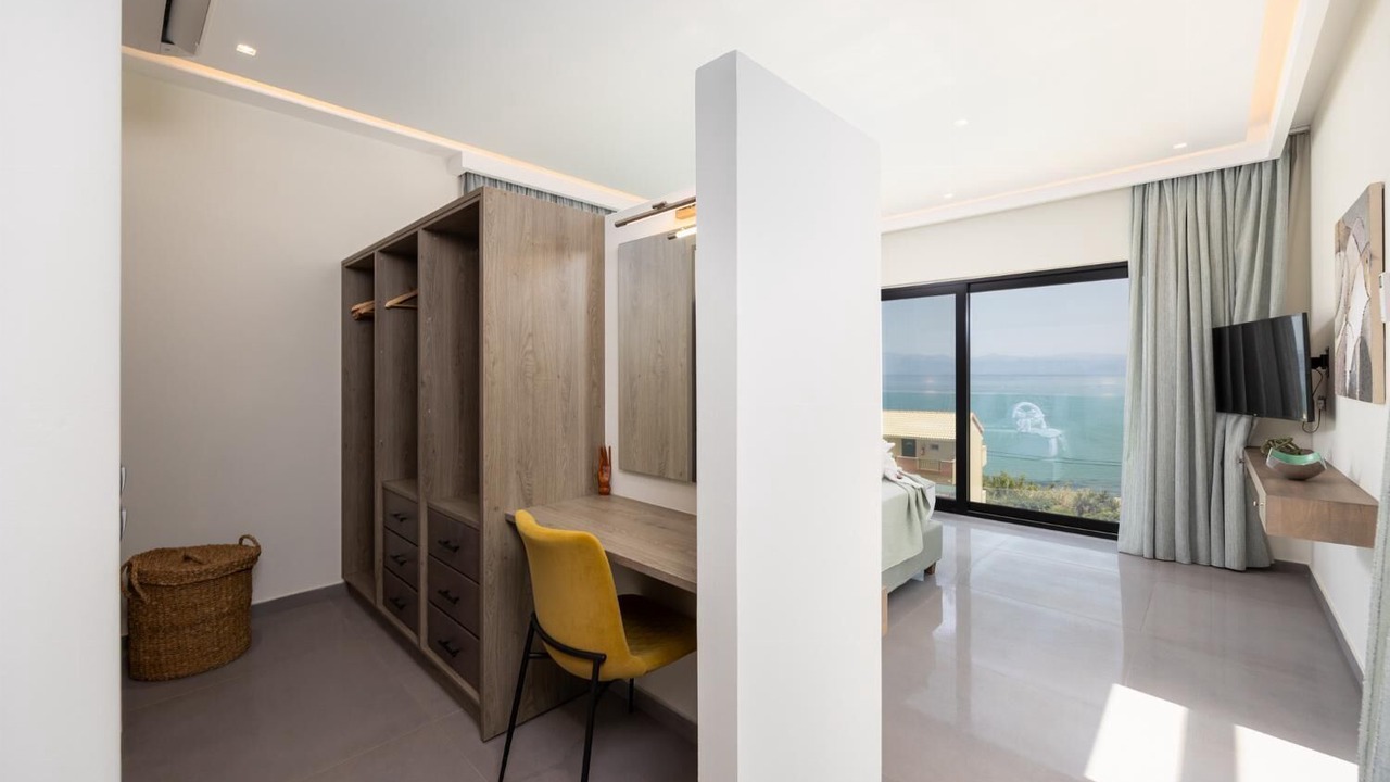 Photo of Bathroom in Agios Stefanos Avliotes