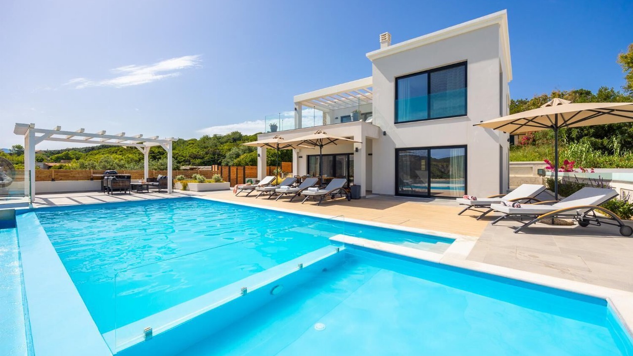 Photo of Outdoor in Agios Stefanos Avliotes