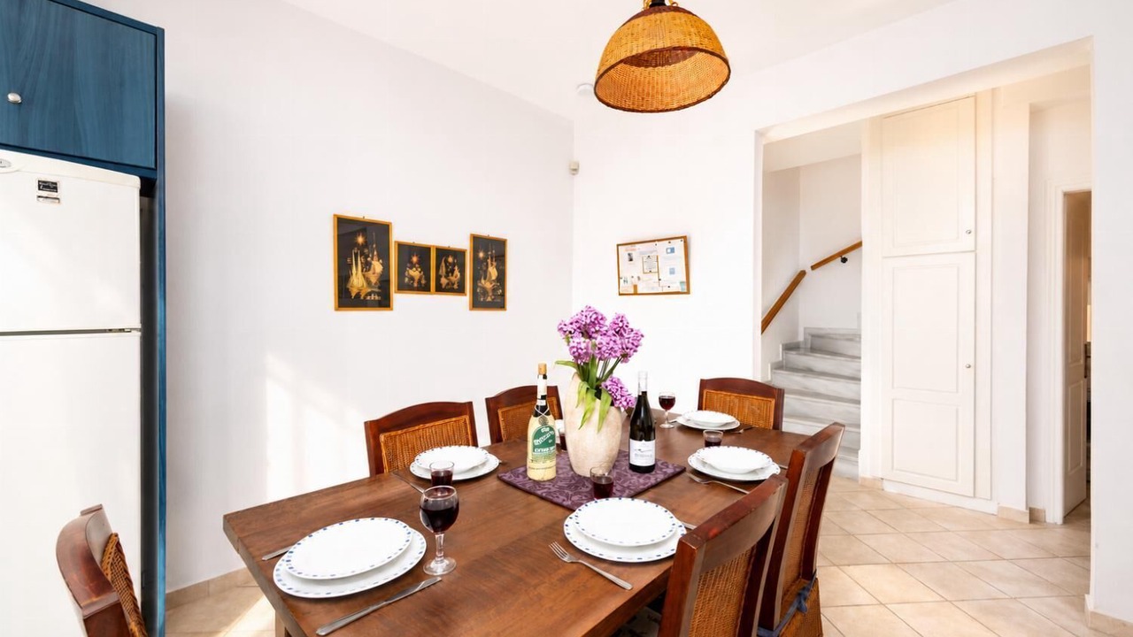 Photo of Livingroom in Karavados