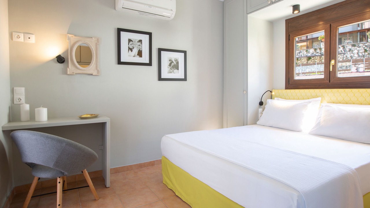 Photo of Bedroom in Spanokhorion