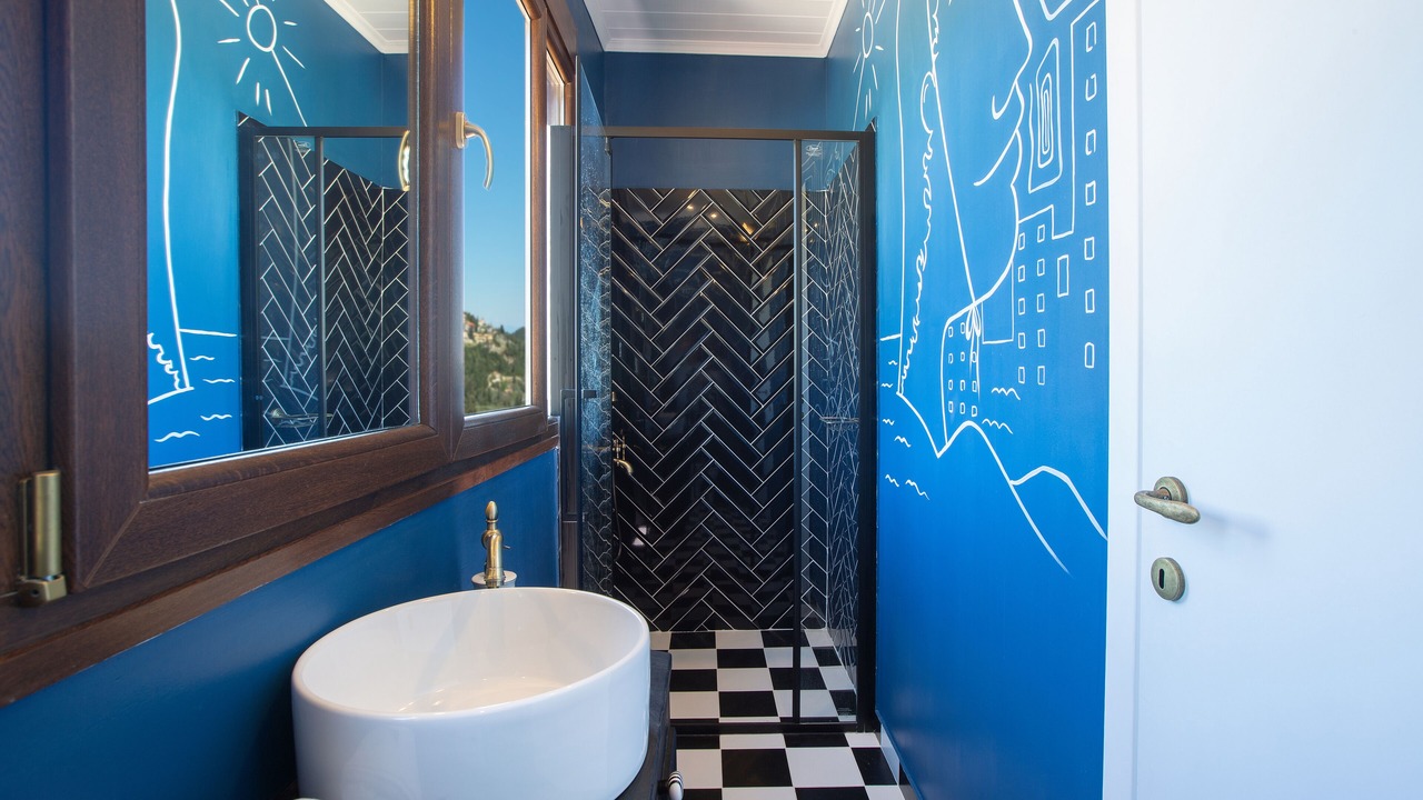 Photo of Bathroom in Spanokhorion