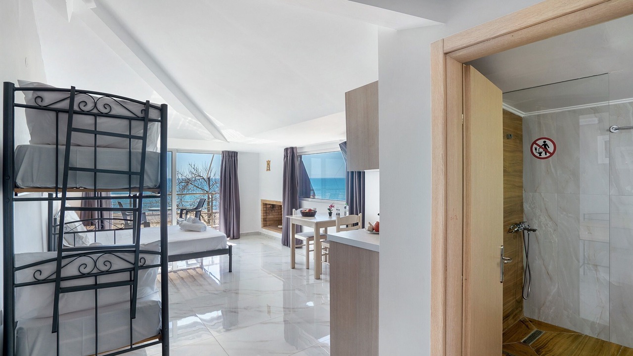 Photo of Bedroom in Pidima Kyras