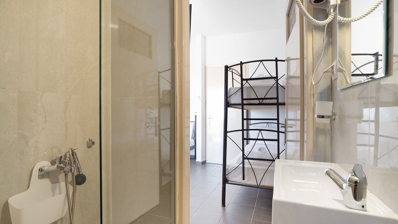 Photo of Bathroom in Pidima Kyras