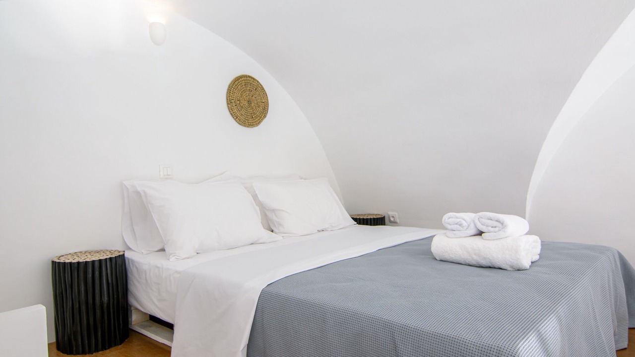 Photo of Bedroom in Tholos