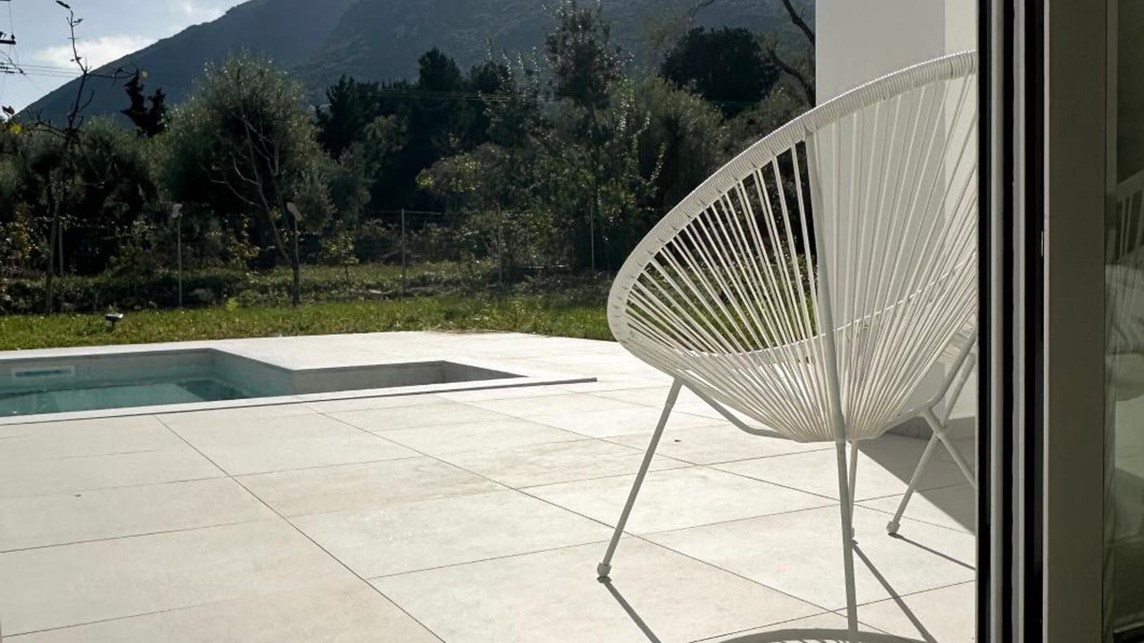 Photo of Patio Balcony in Nikiana