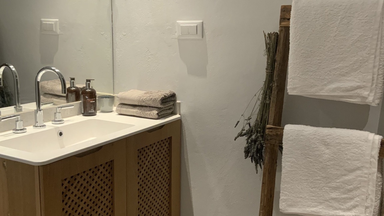 Photo of Bathroom in Kato Pavliana