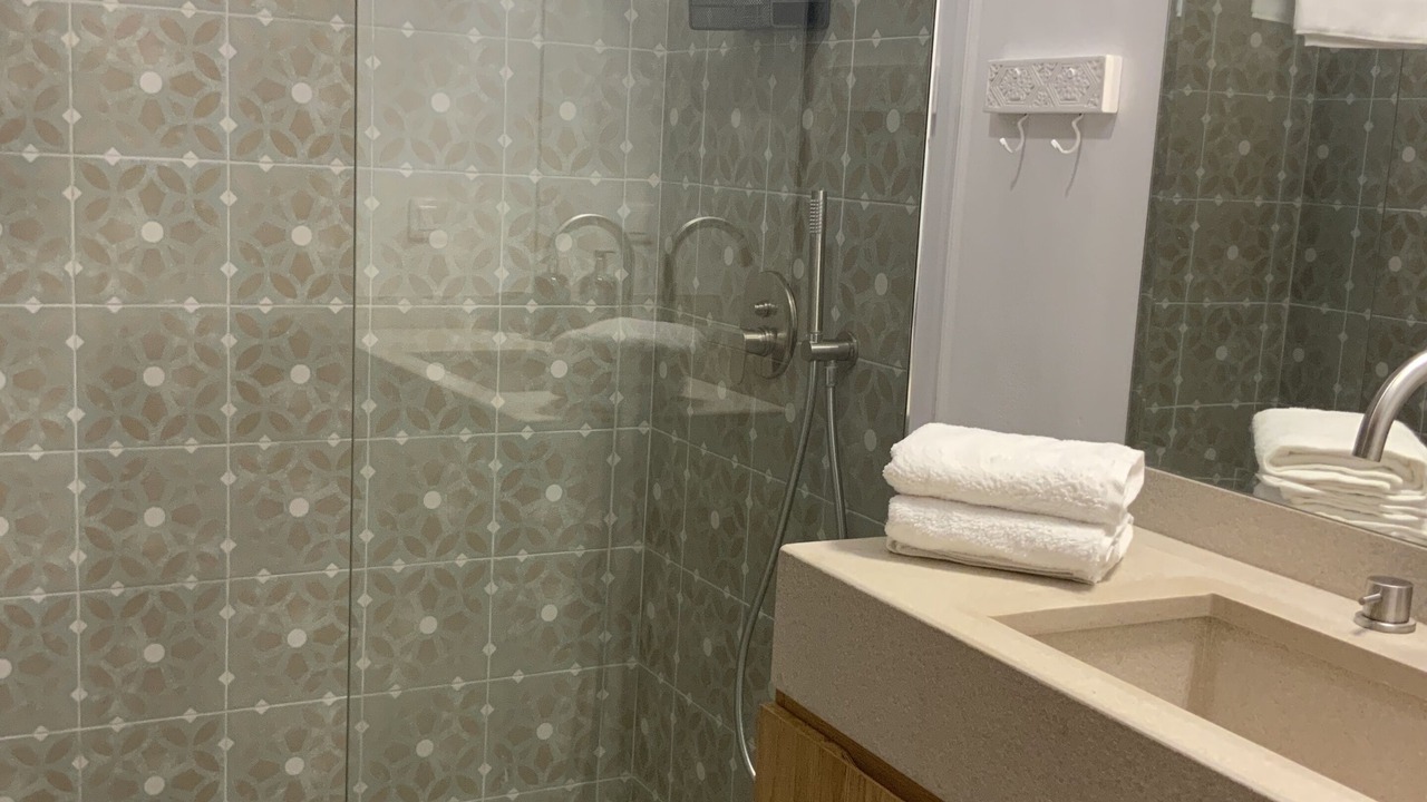 Photo of Bathroom in Kato Pavliana