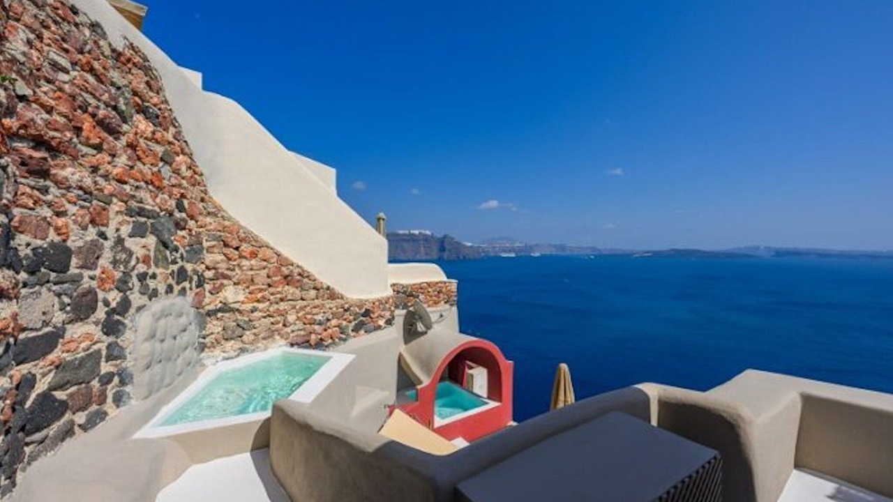 Photo of Others in Oia