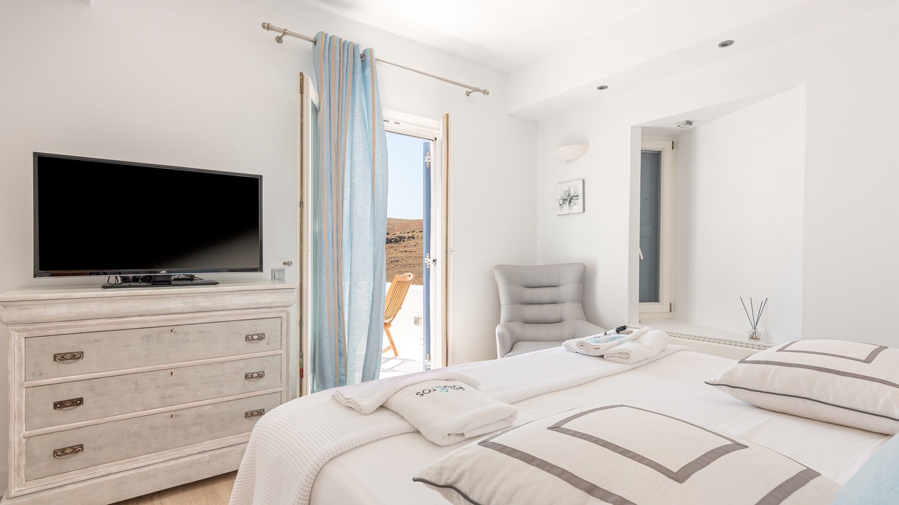 Photo of Bedroom in Syros