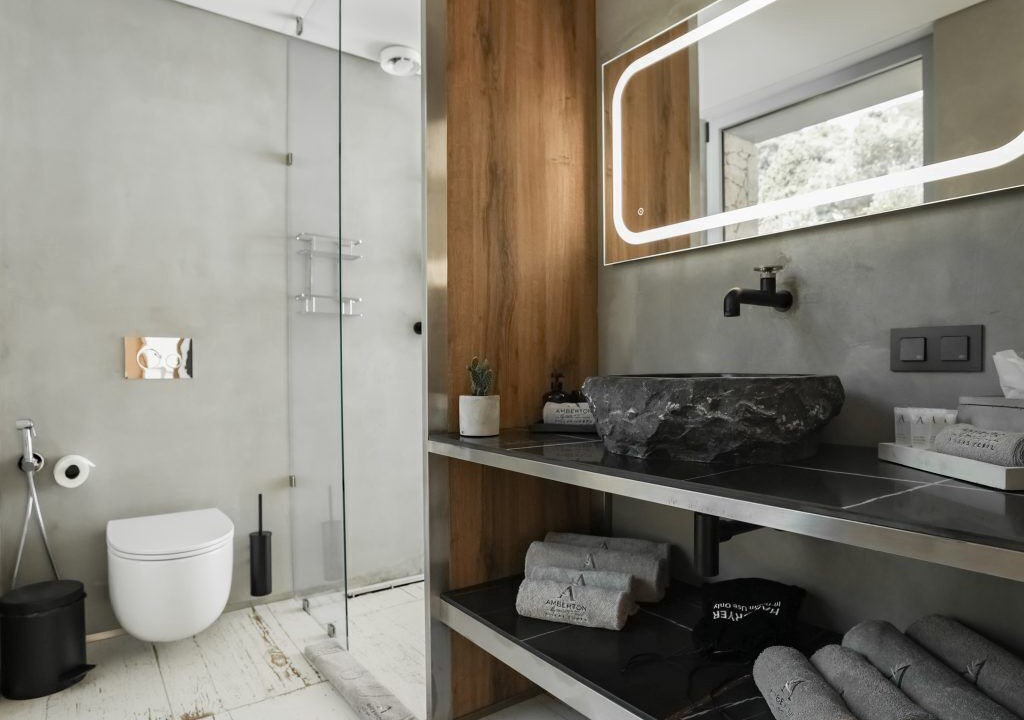 Photo of Bathroom in Pentati