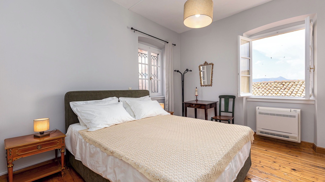 Photo of Bedroom in Old Town
