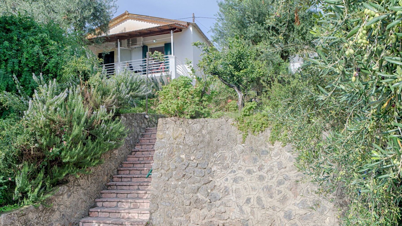 Photo of Outdoor in Lakones