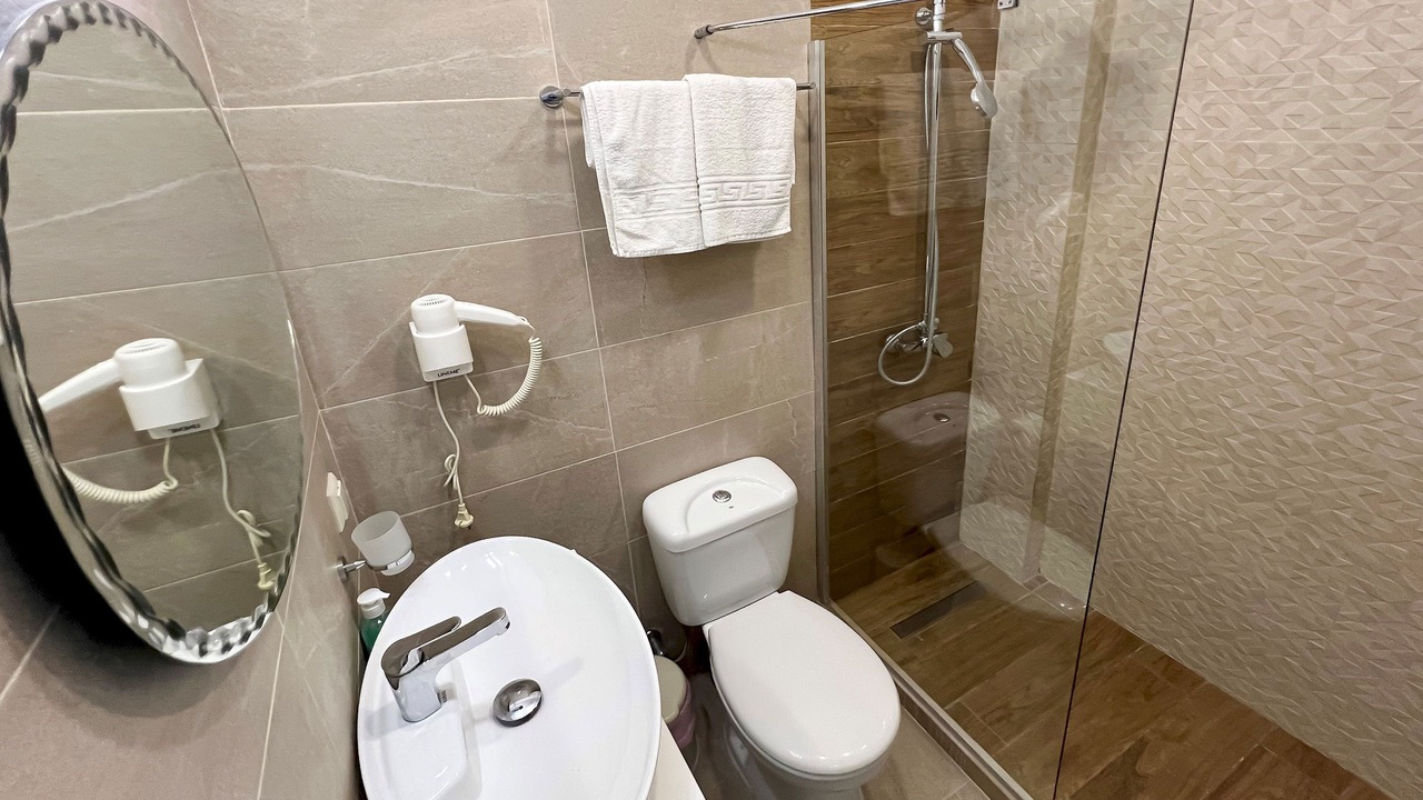 Photo of Bathroom in Lakones