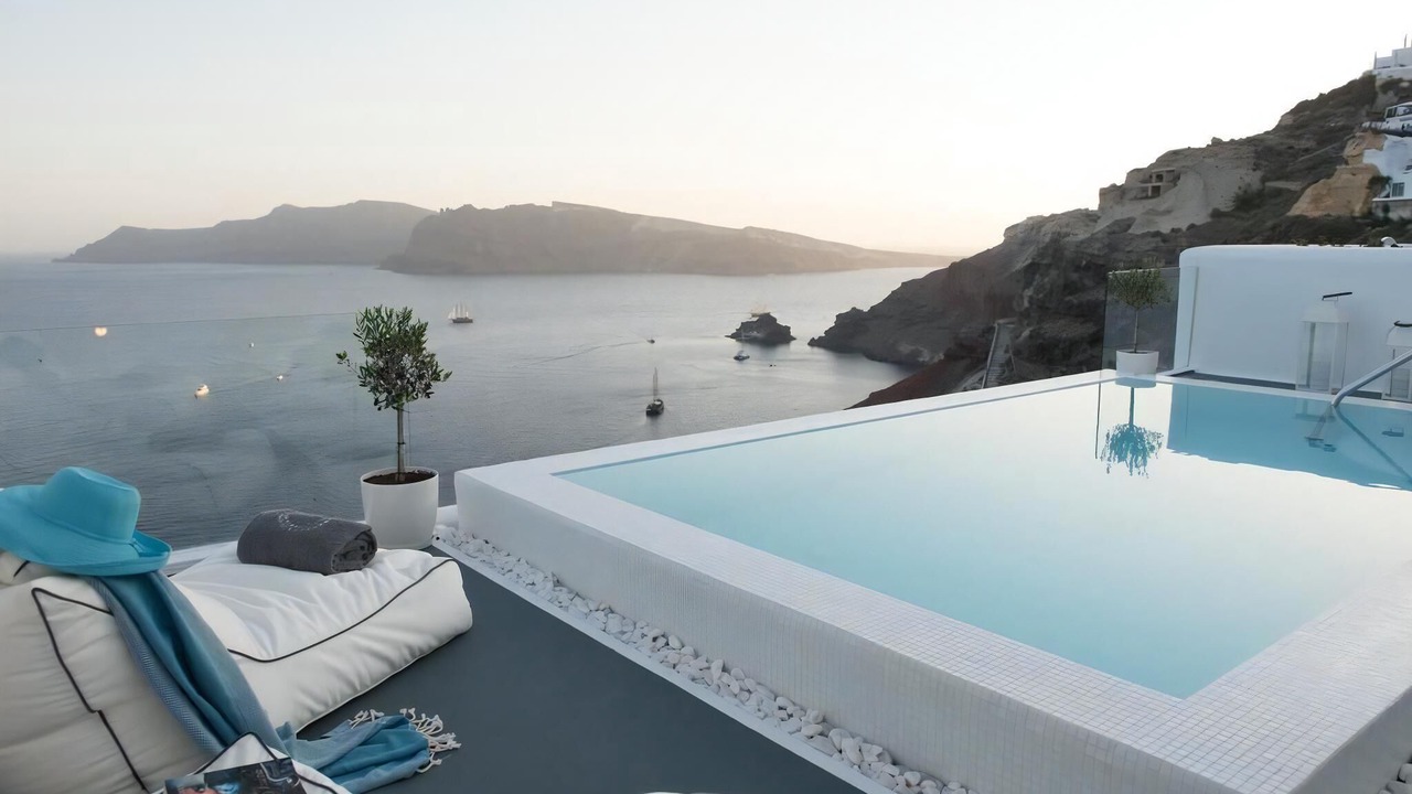 Photo of Others in Oia
