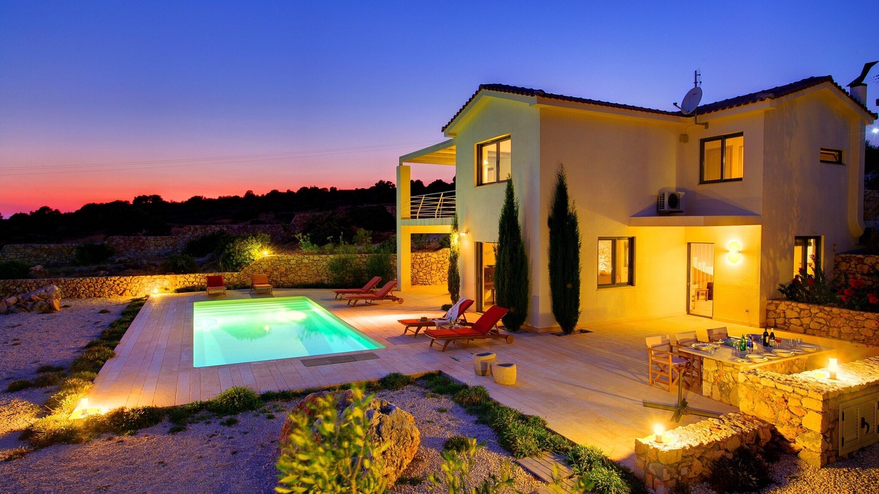 Photo of Outdoor in Karavados