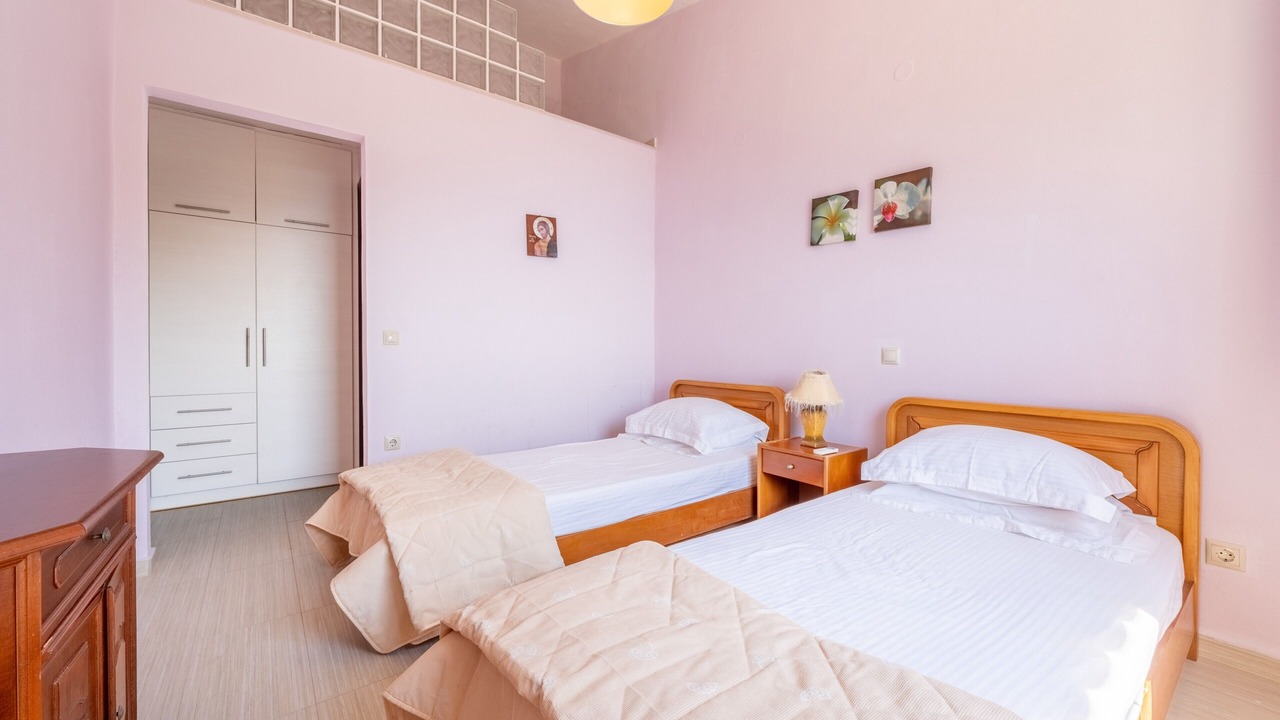 Photo of Bedroom in Katavolos