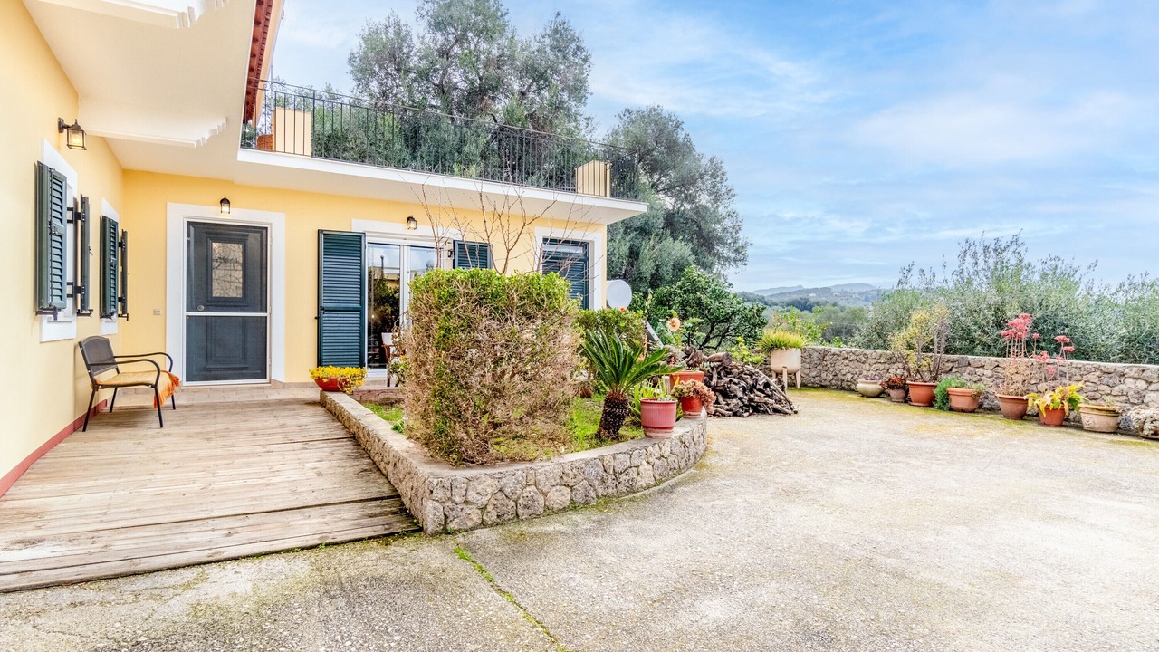Photo of Patio Balcony in Arillas
