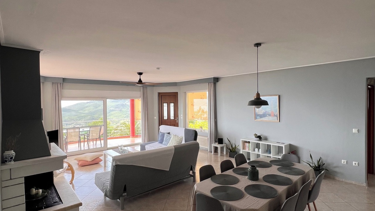 Photo of Livingroom in Gefira Mpania
