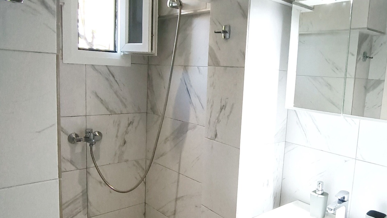 Photo of Bathroom in Agios Ioannis