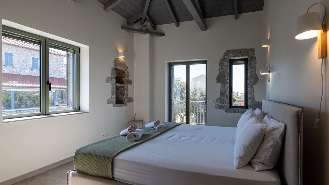 Photo of Bedroom in Lefktron