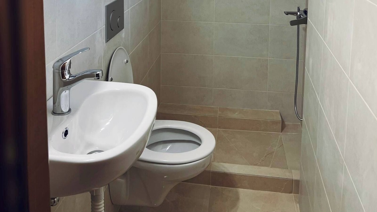 Photo of Bathroom in Troezen