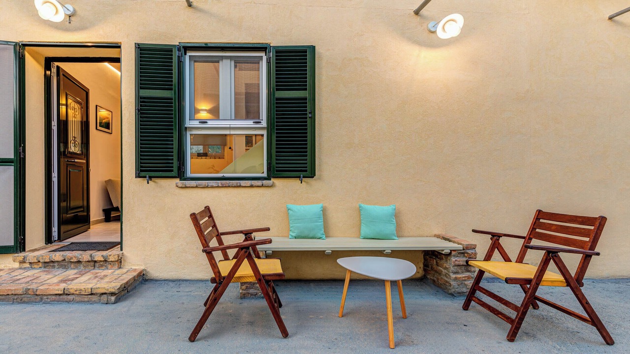 Photo of Patio Balcony in Potamos
