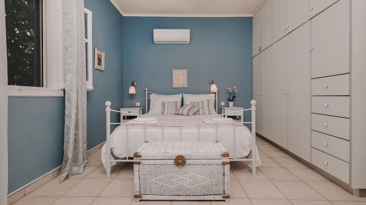 Photo of Bedroom in Makrata