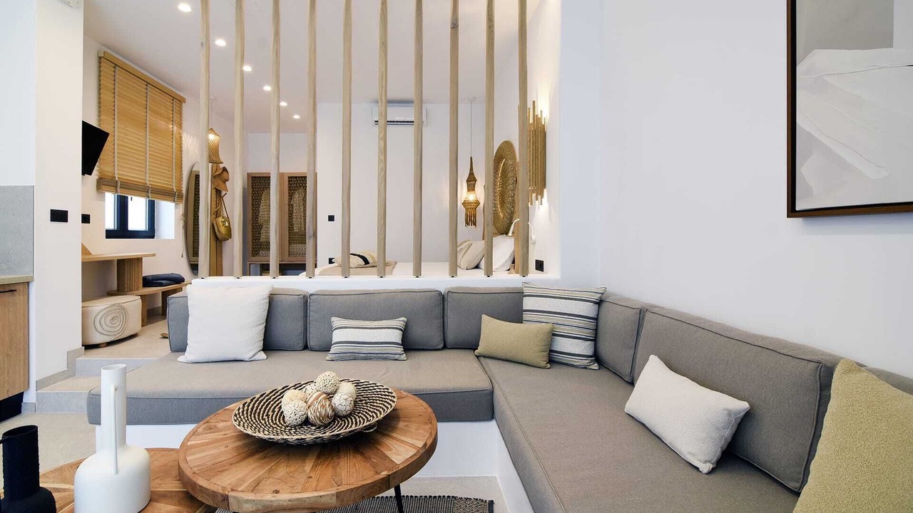 Photo of Bedroom in Adamas