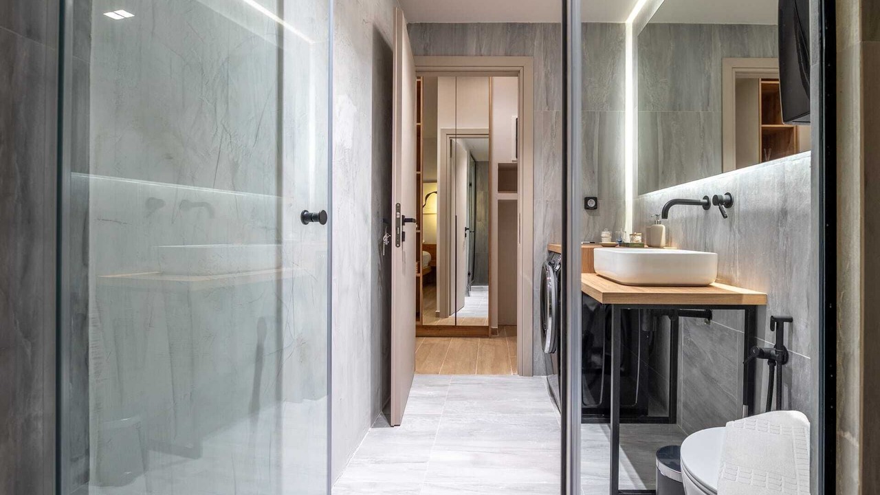 Photo of Bathroom in Monastiraki
