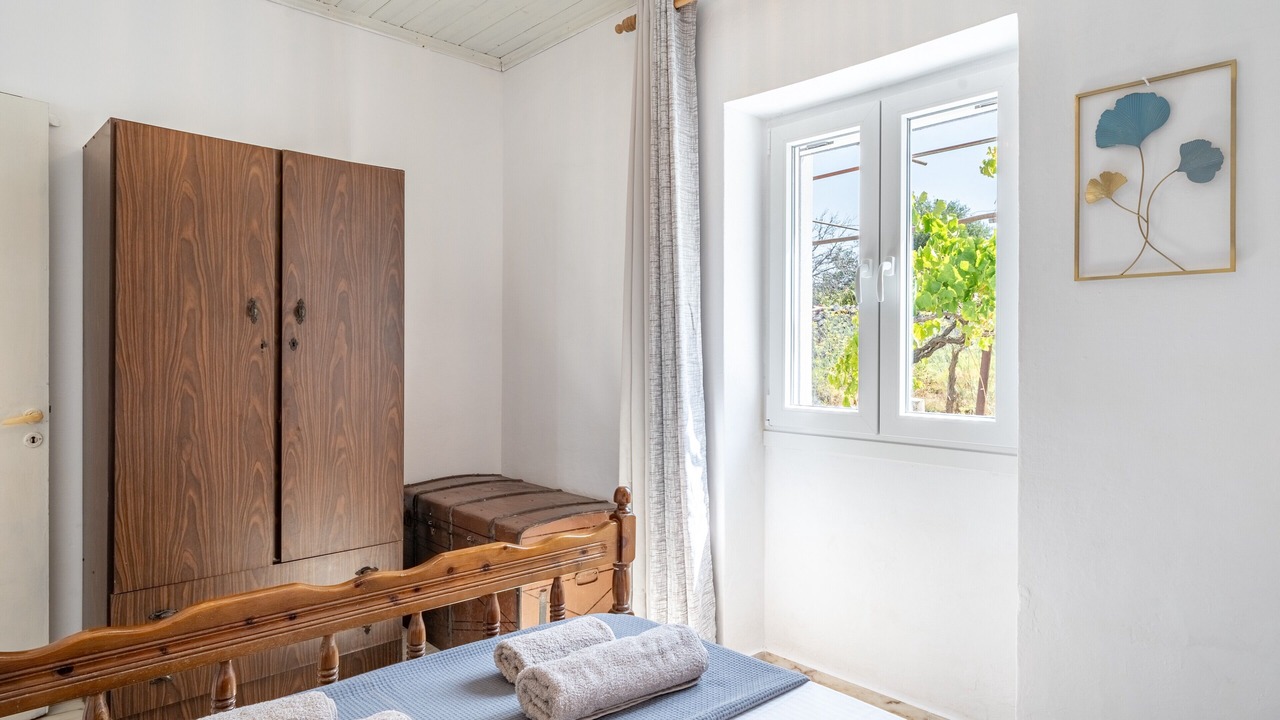 Photo of Bedroom in Antipaxos