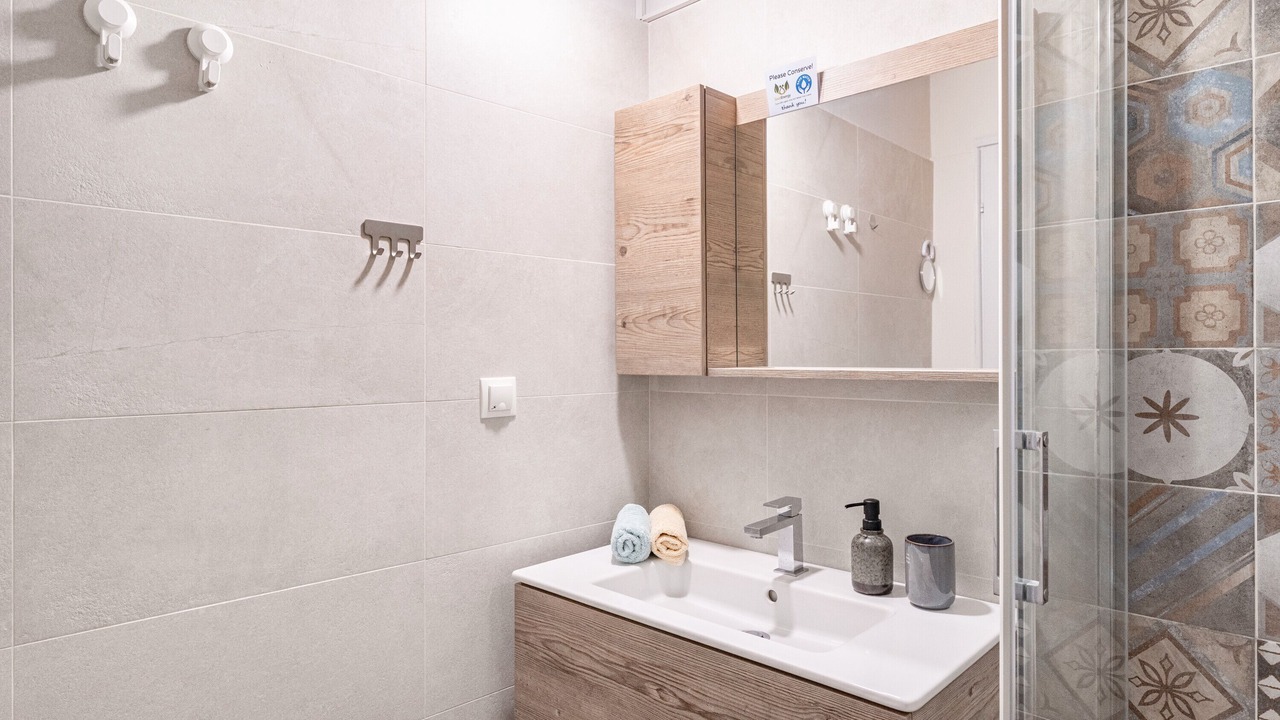 Photo of Bathroom in Benitses
