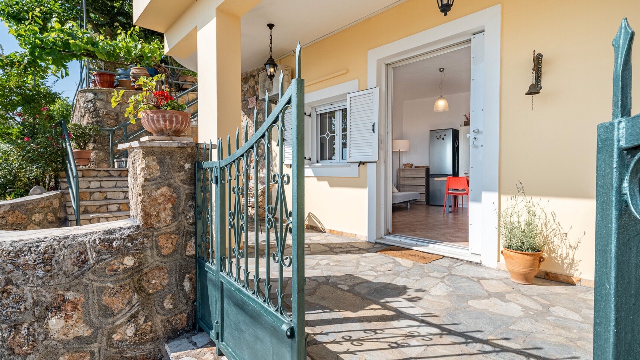 Photo of Patio Balcony in Benitses