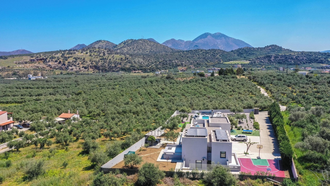 Photo of Outdoor in Geropotamos