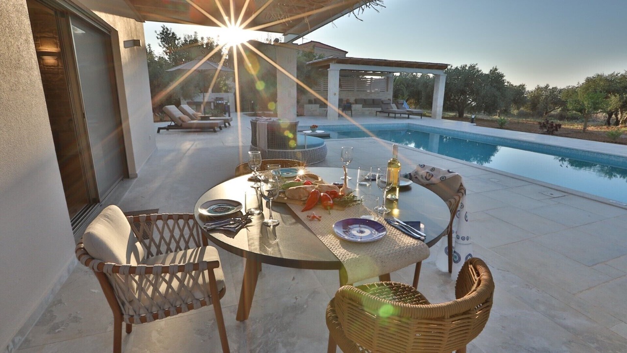 Photo of Outdoor in Asteri