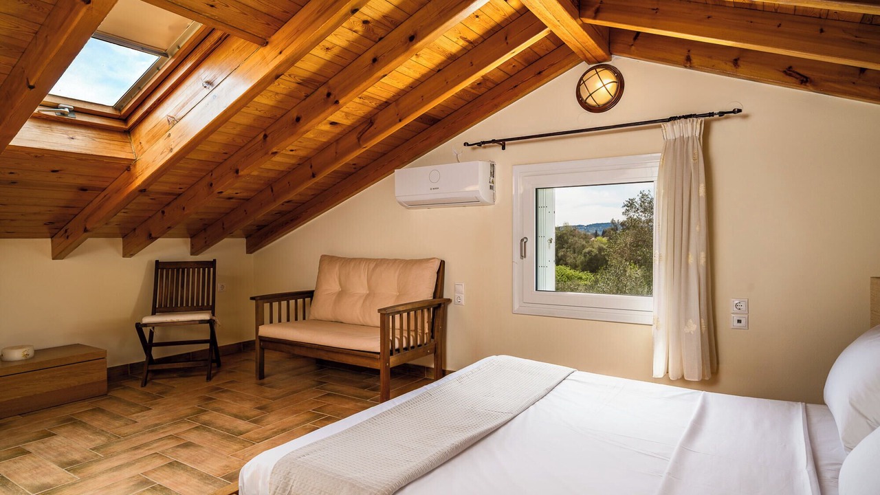Photo of Bedroom in Melikia