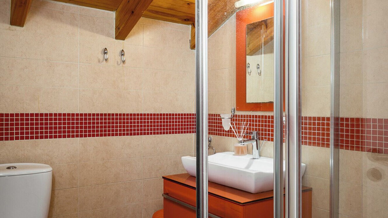 Photo of Bathroom in Melikia