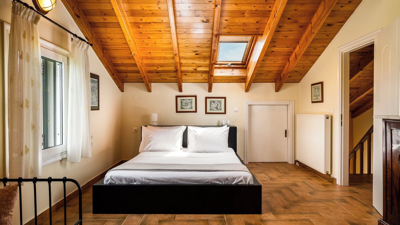 Photo of Bedroom in Melikia