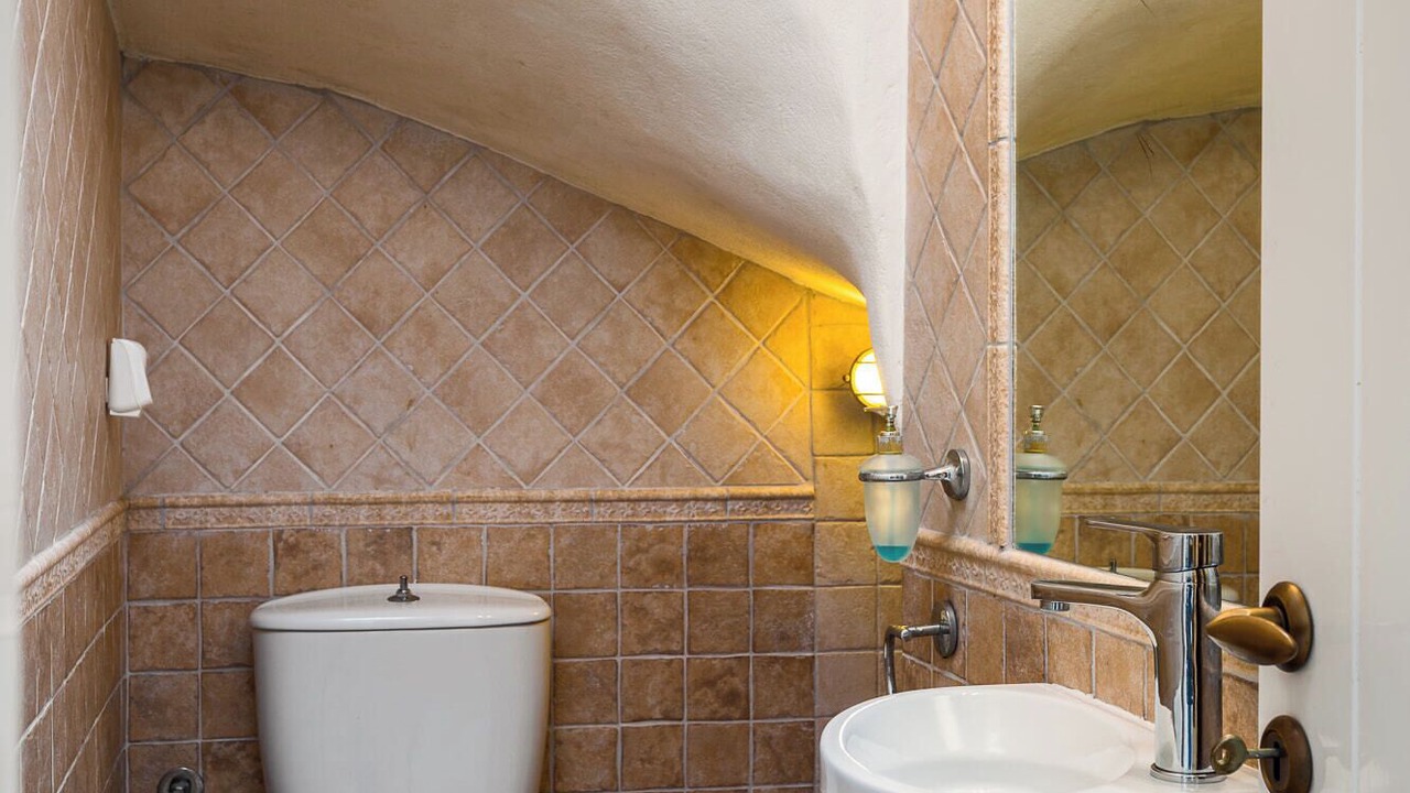 Photo of Bathroom in Melikia