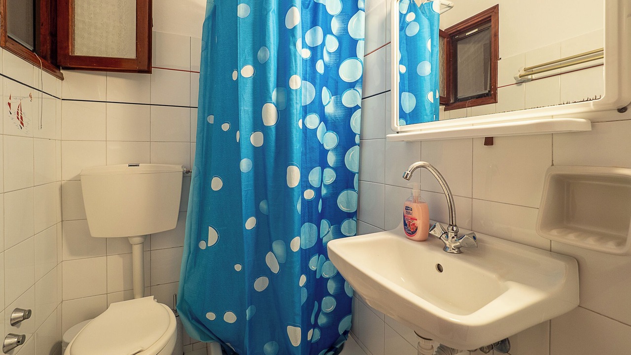 Photo of Bathroom in Agios Georgios Pagon