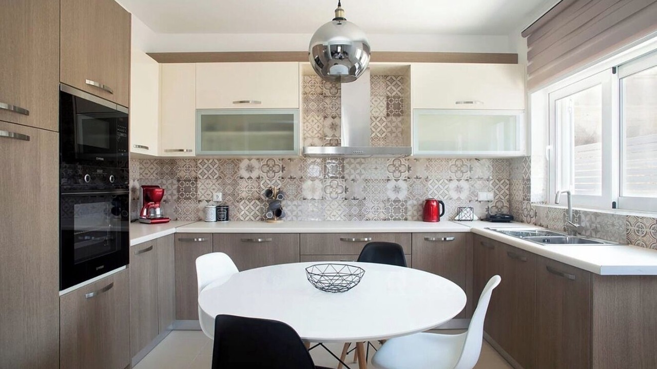 Photo of Kitchen in Saronikos
