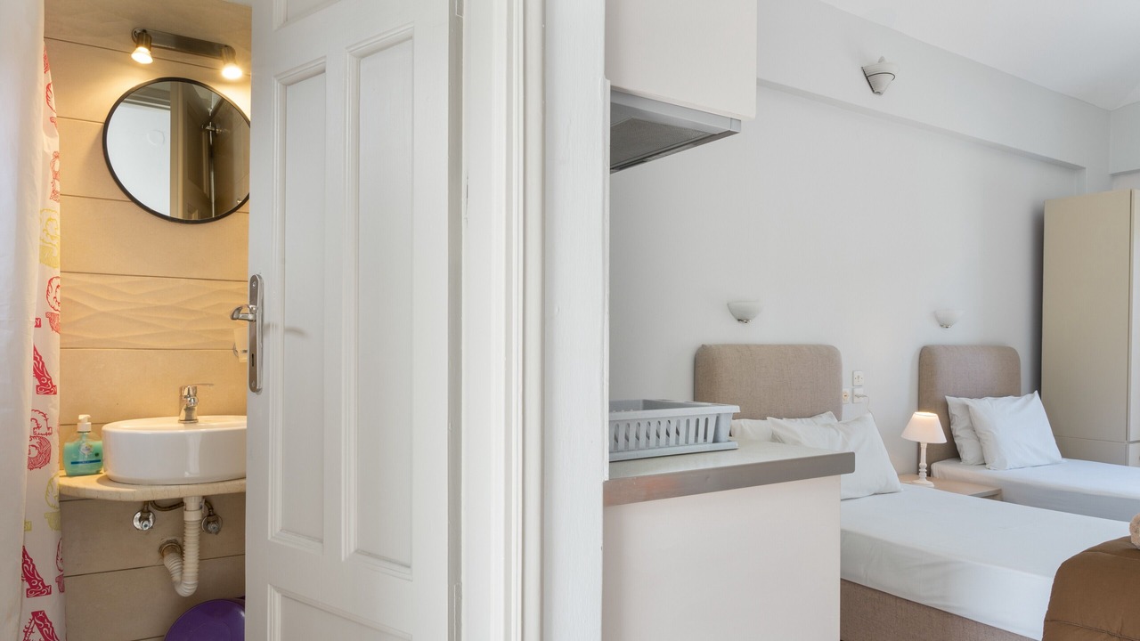 Photo of Bathroom in Panormos