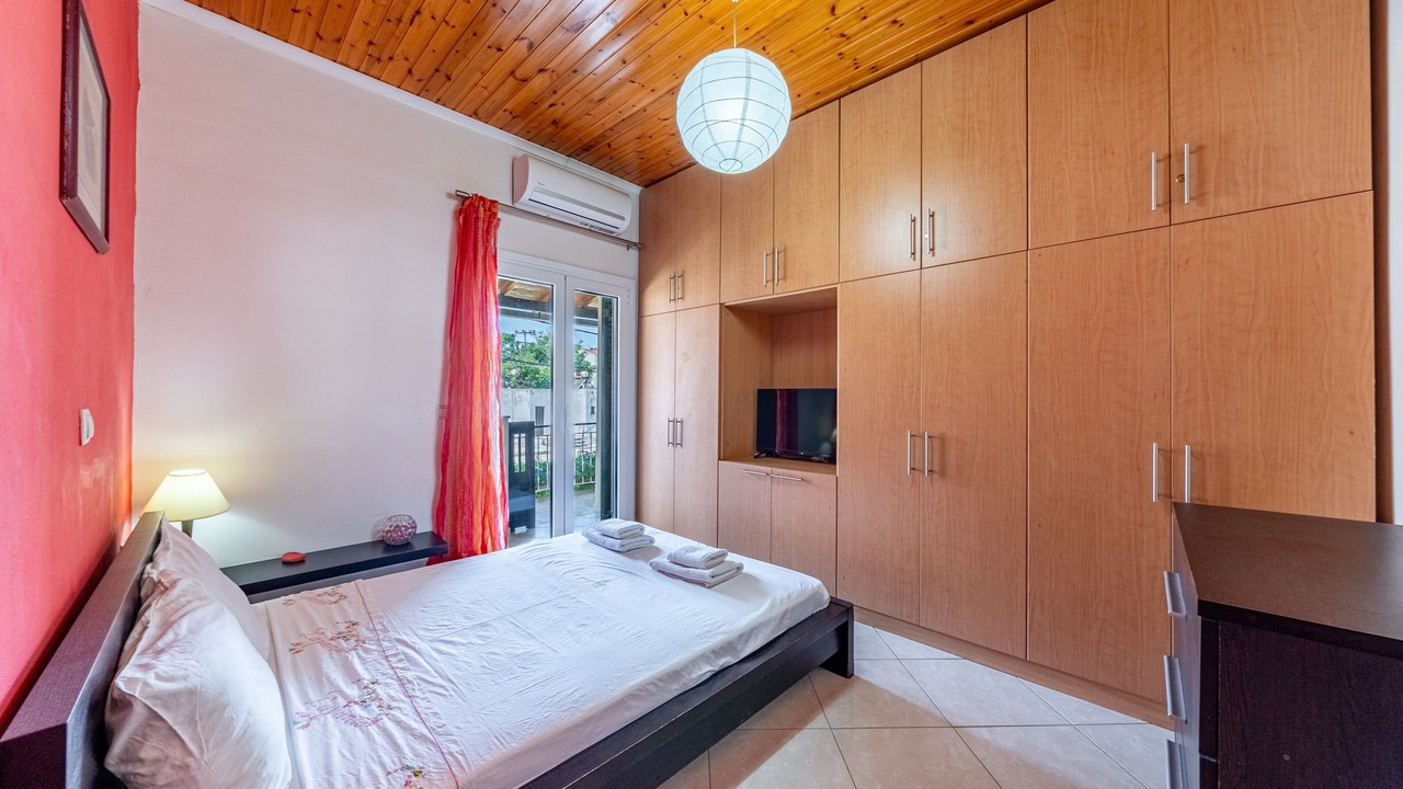 Photo of Bedroom in Kavos