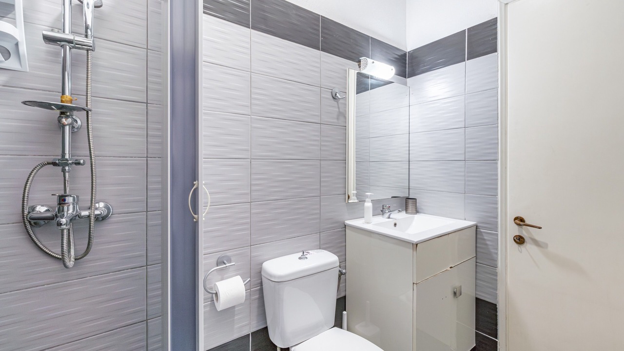 Photo of Bathroom in Kavos